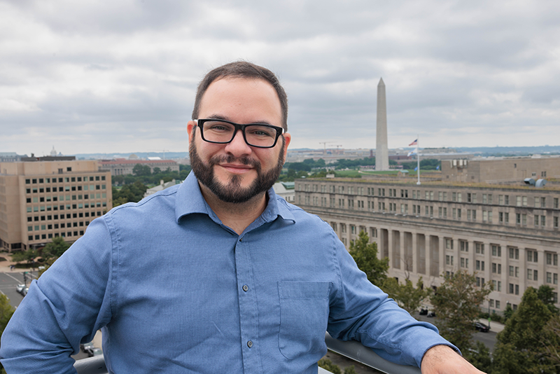 David Gitter with the Washington Monument in the background.